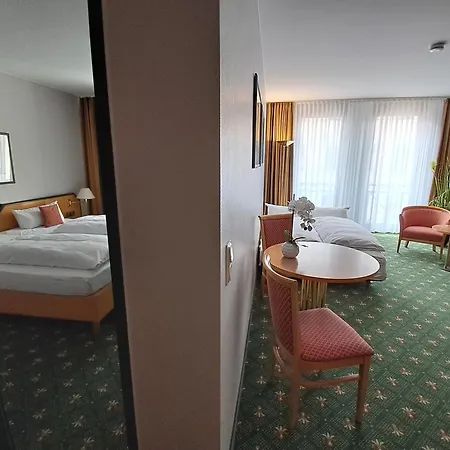 Balance Alte Messe 4*