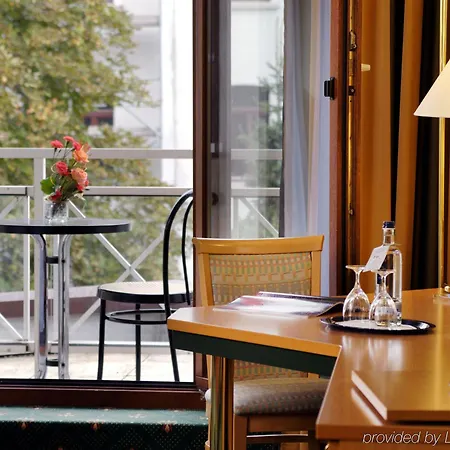 Balance Alte Messe 4*