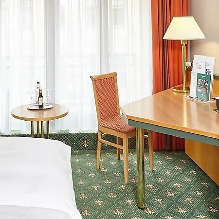Balance Alte Messe Hotel 4*