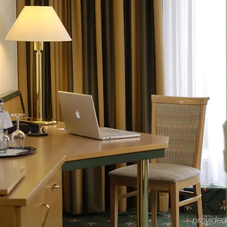 Balance Alte Messe Hotel 4*