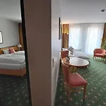 Balance Alte Messe 4*