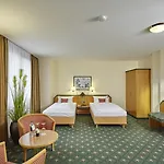 Balance Alte Messe 4* لبسيا
