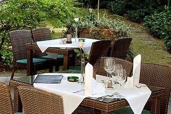 莱比锡阿尔特麦斯佰伦斯酒店 4*