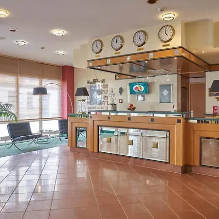 Balance Alte Messe 4*