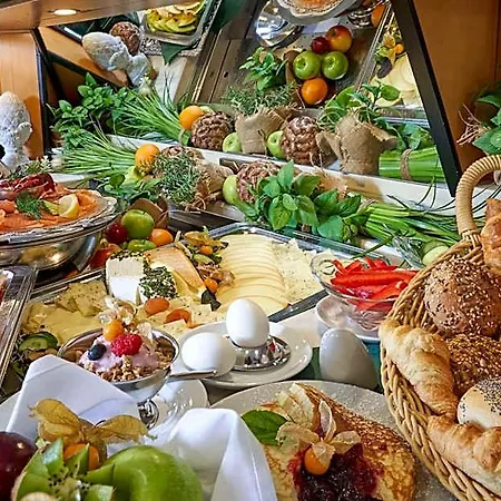 Balance Alte Messe لبسيا