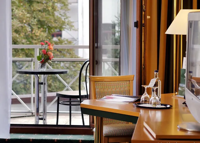 Balance Alte Messe 4*